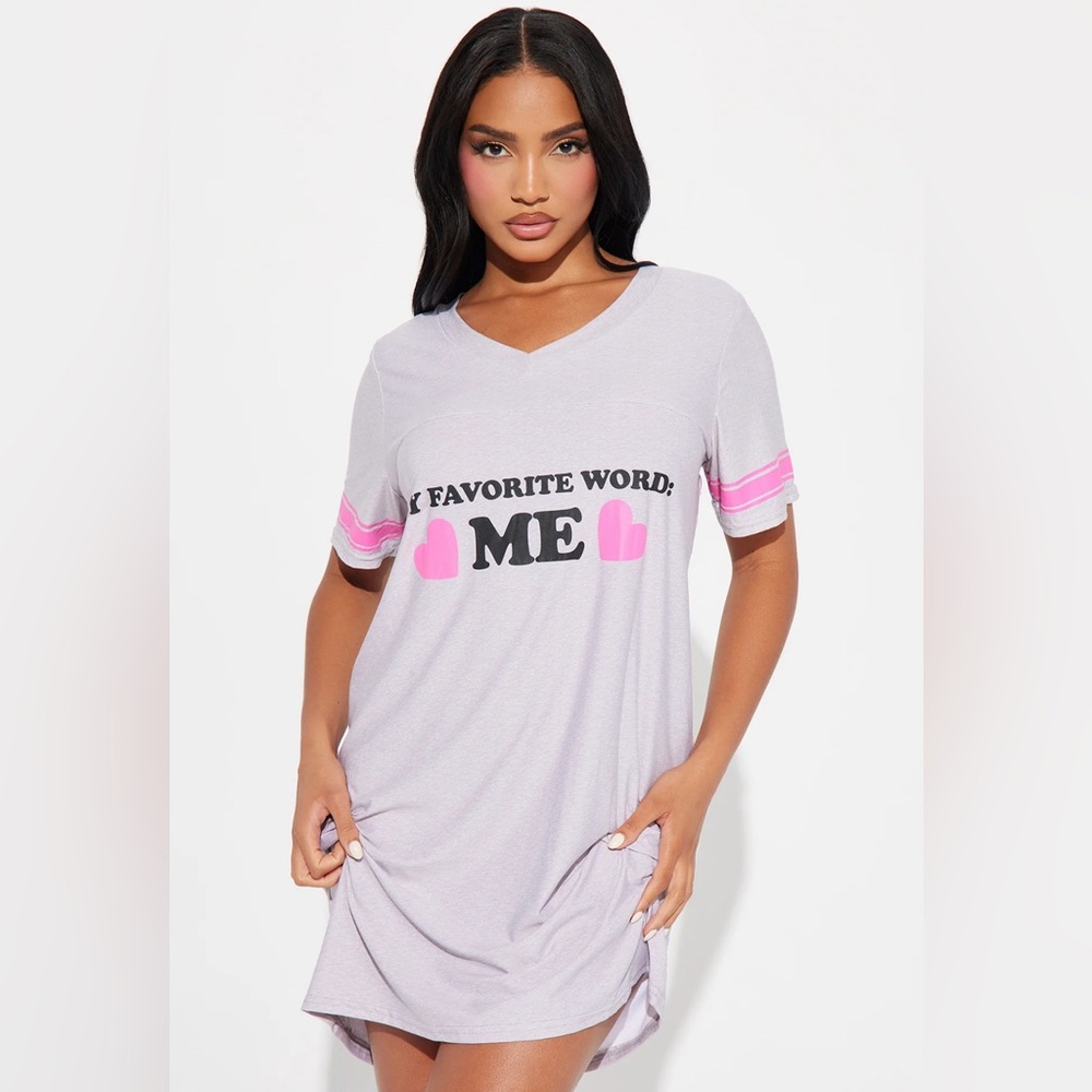 •All About Me•Graphic Print Relaxed Fit Sleep Shirt